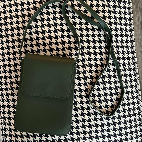 Army green crossbody - Picture 6 of 7